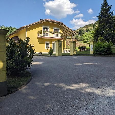 Apartman Sunny Hills Крапина Екстериор снимка