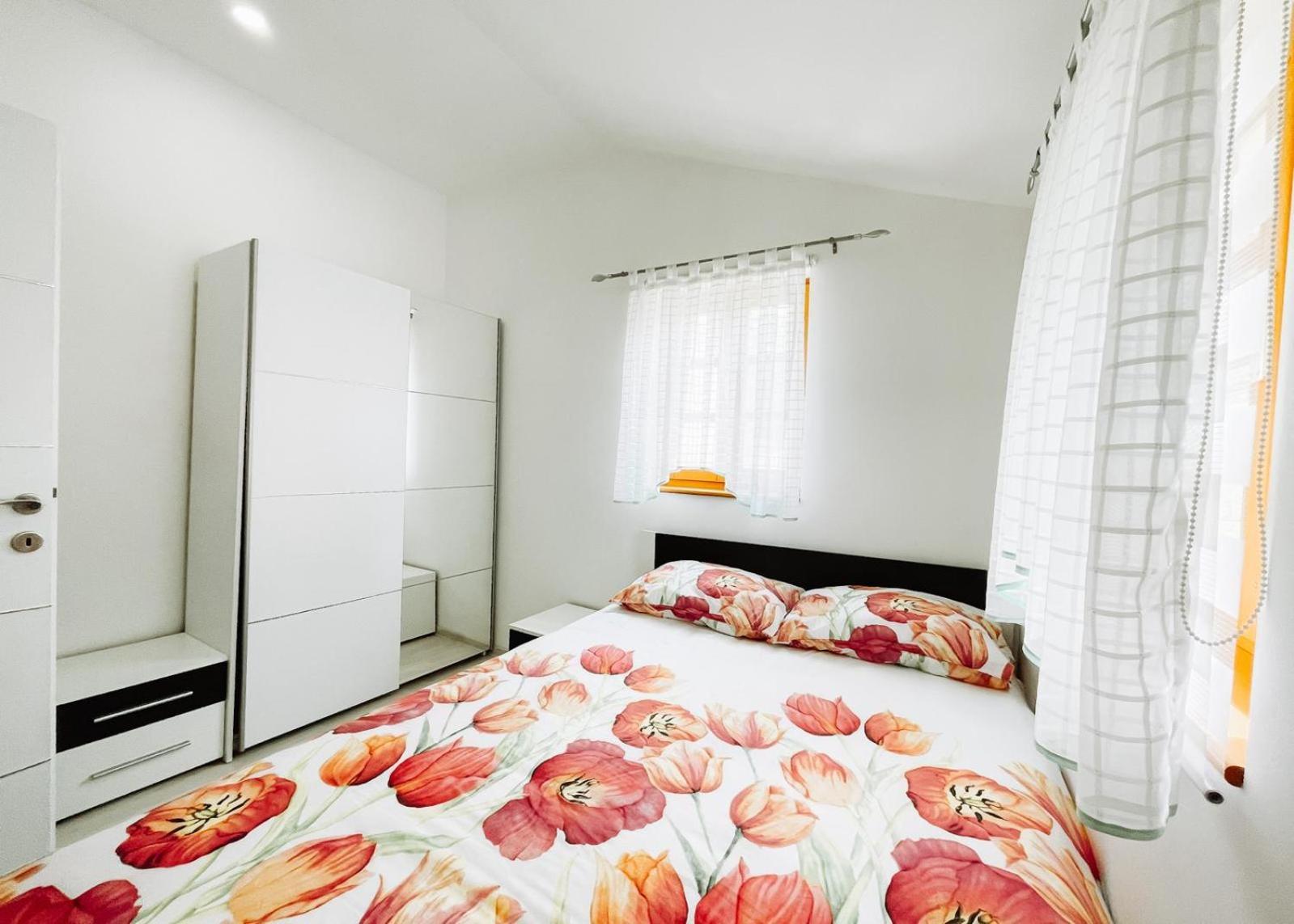 Apartman Sunny Hills Крапина Екстериор снимка